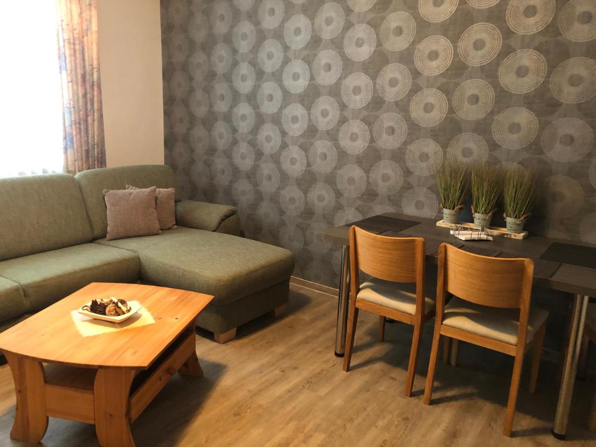 Pension Landhaus Machold Фридрихрода Екстериор снимка